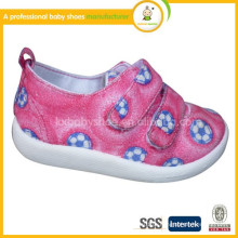 Venda por atacado 2015 injeção de lona quente de venda infantil sapatos baratos sapatos casuais de bebê